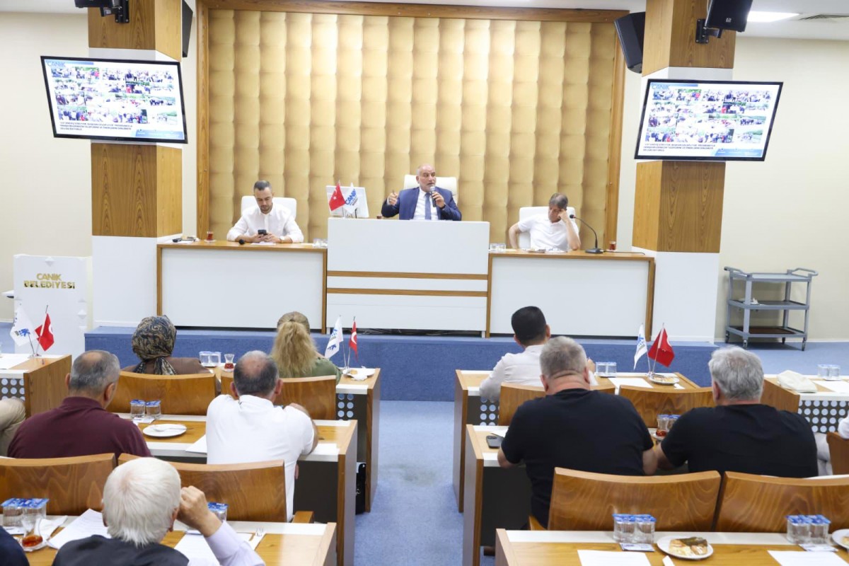 Canik Meclisi'nden Tatil Yok!